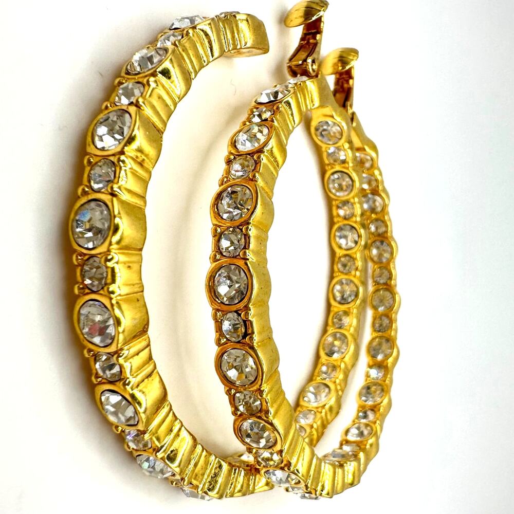 China signed gold tone clear rhinestones chunky hoops statement clip on earrings